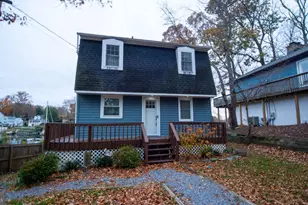 593 Riverside Dr, Pasadena, MD 21122 - Photo 2