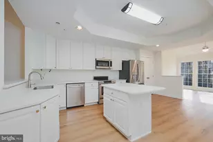 355 Southport Dr, Edgewater, MD 21037 - Photo 14