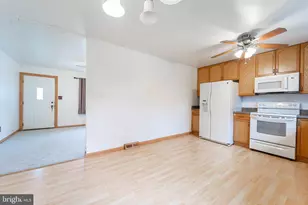 201 Nina Ct, Glen Burnie, MD 21060 - Photo 10
