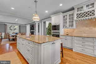 1009 St Annes Ln, Millersville, MD 21108 - Photo 18