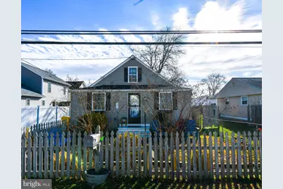 823 Selby Boulevard, Edgewater, MD 21037 - Photo 2