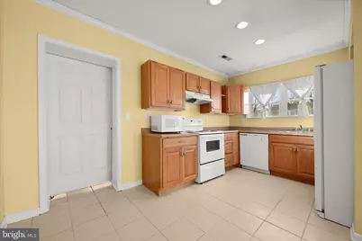 1639 Elkridge Drive, Edgewater, MD 21037 - Photo 8