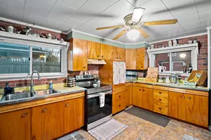 102 Queen Anne Rd, Glen Burnie, MD 21060 - Photo 8