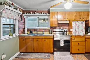 102 Queen Anne Rd, Glen Burnie, MD 21060 - Photo 10