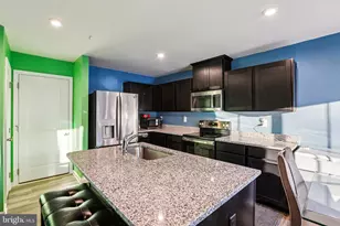 211 Green Ridge Ln, Glen Burnie, MD 21060 - Photo 6