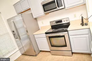 8153 Telegraph Rd, Severn, MD 21144 - Photo 16