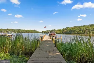 531 Point Field Dr, Millersville, MD 21108 - Photo 2