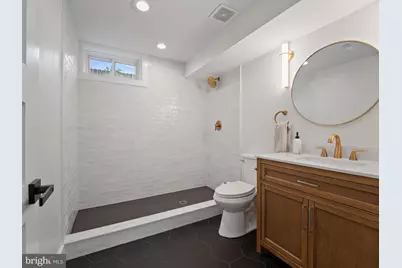 428 Royal Beach Road, Pasadena, MD 21122 - Photo 32