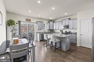 8341 Daydream Cres, Pasadena, MD 21122 - Photo 2