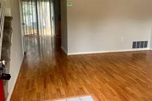 6425 Continental Dr, Glen Burnie, MD 21061 - Photo 2