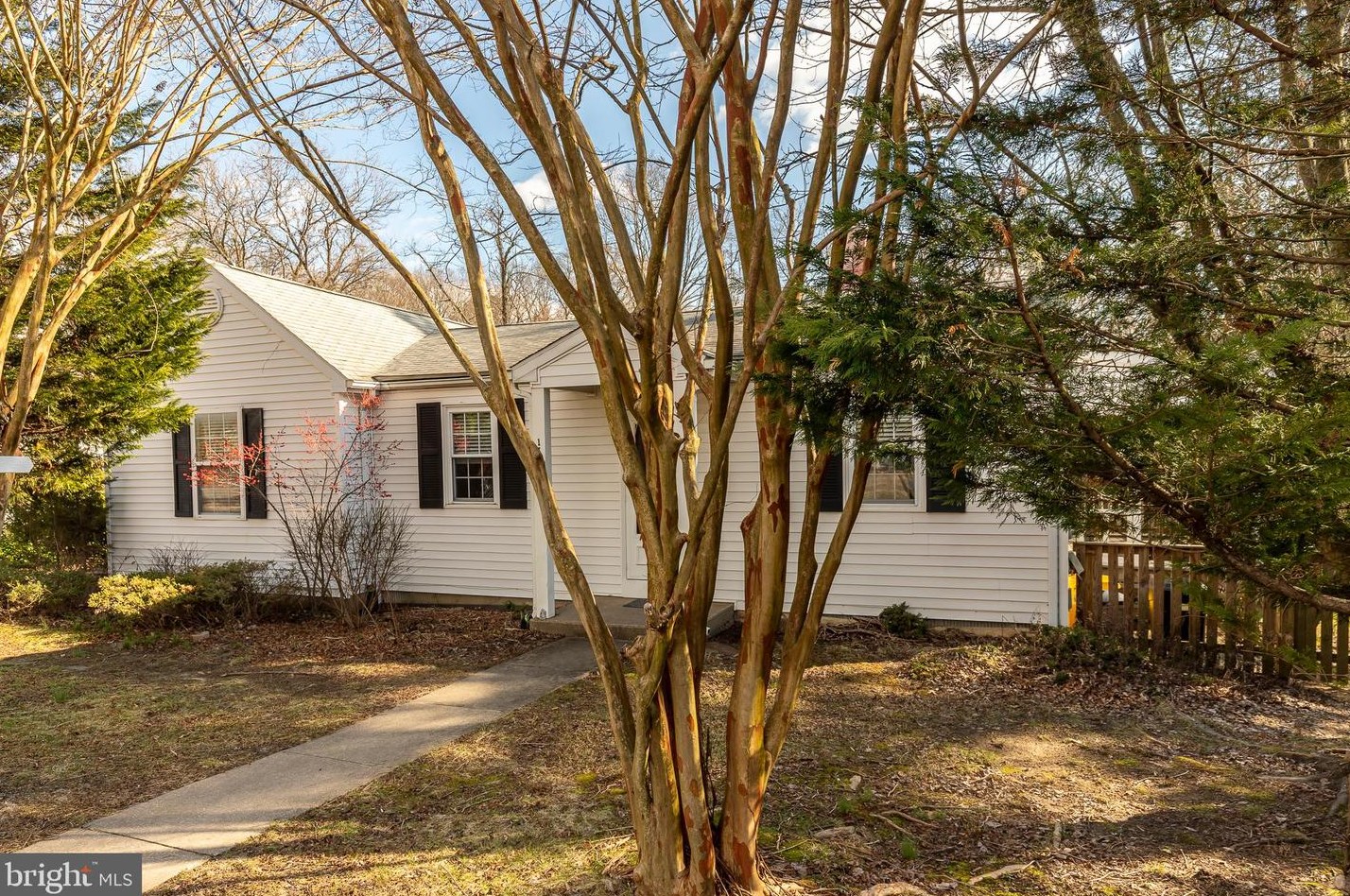 1171 Delmont Rd, Severn, MD 21144-1901