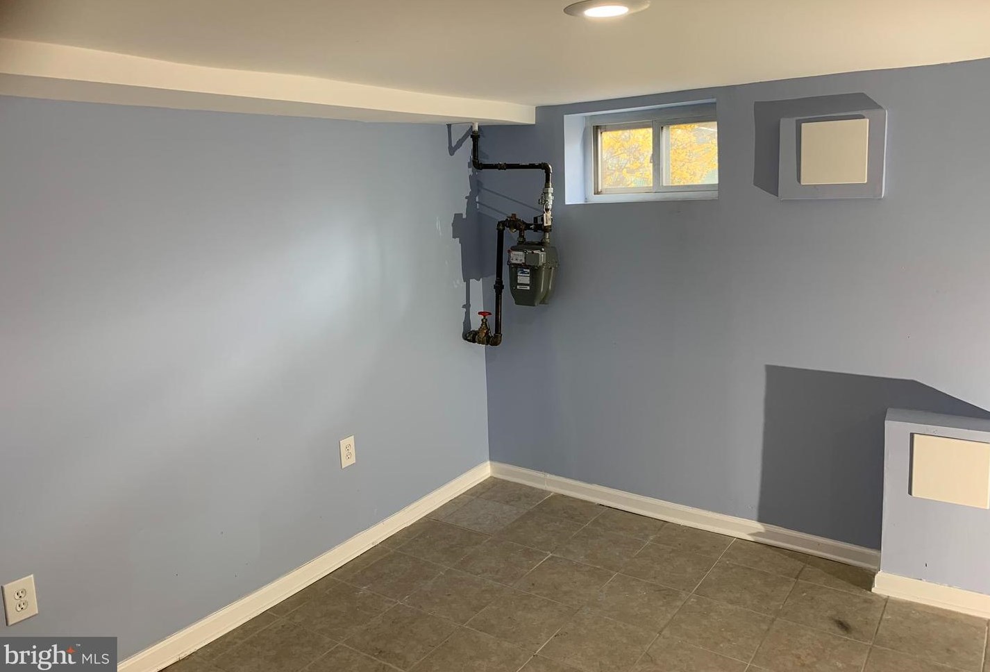 212 Edgevale Rd, Baltimore MD 21210-2109 exterior