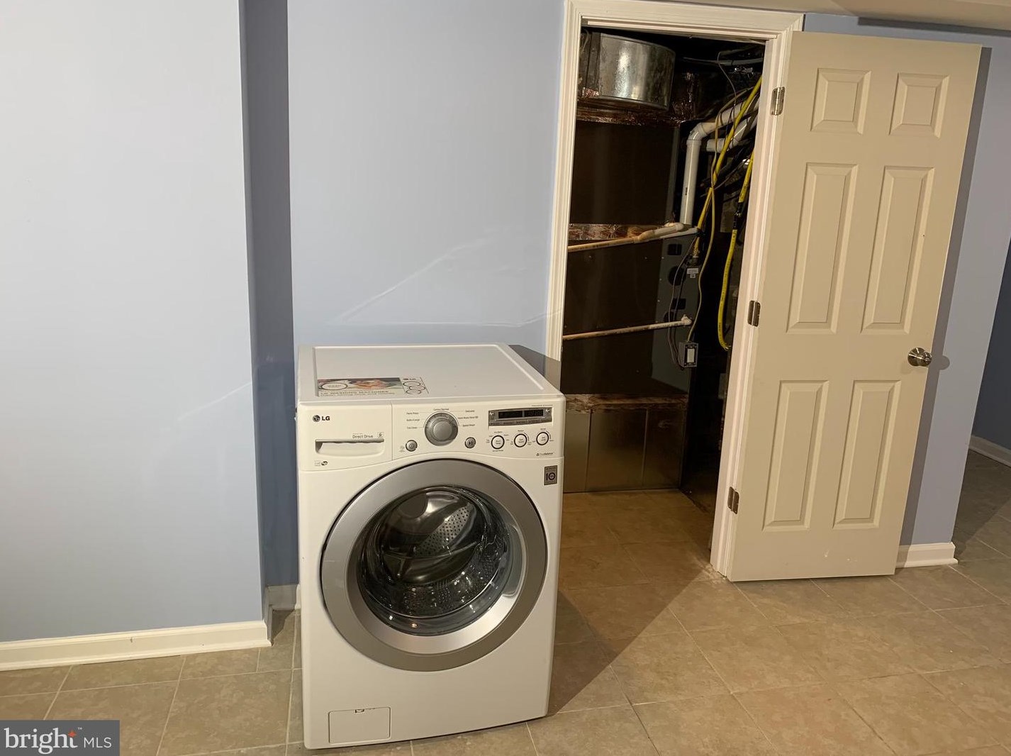 212 Edgevale Rd, Baltimore MD 21210-2109 exterior