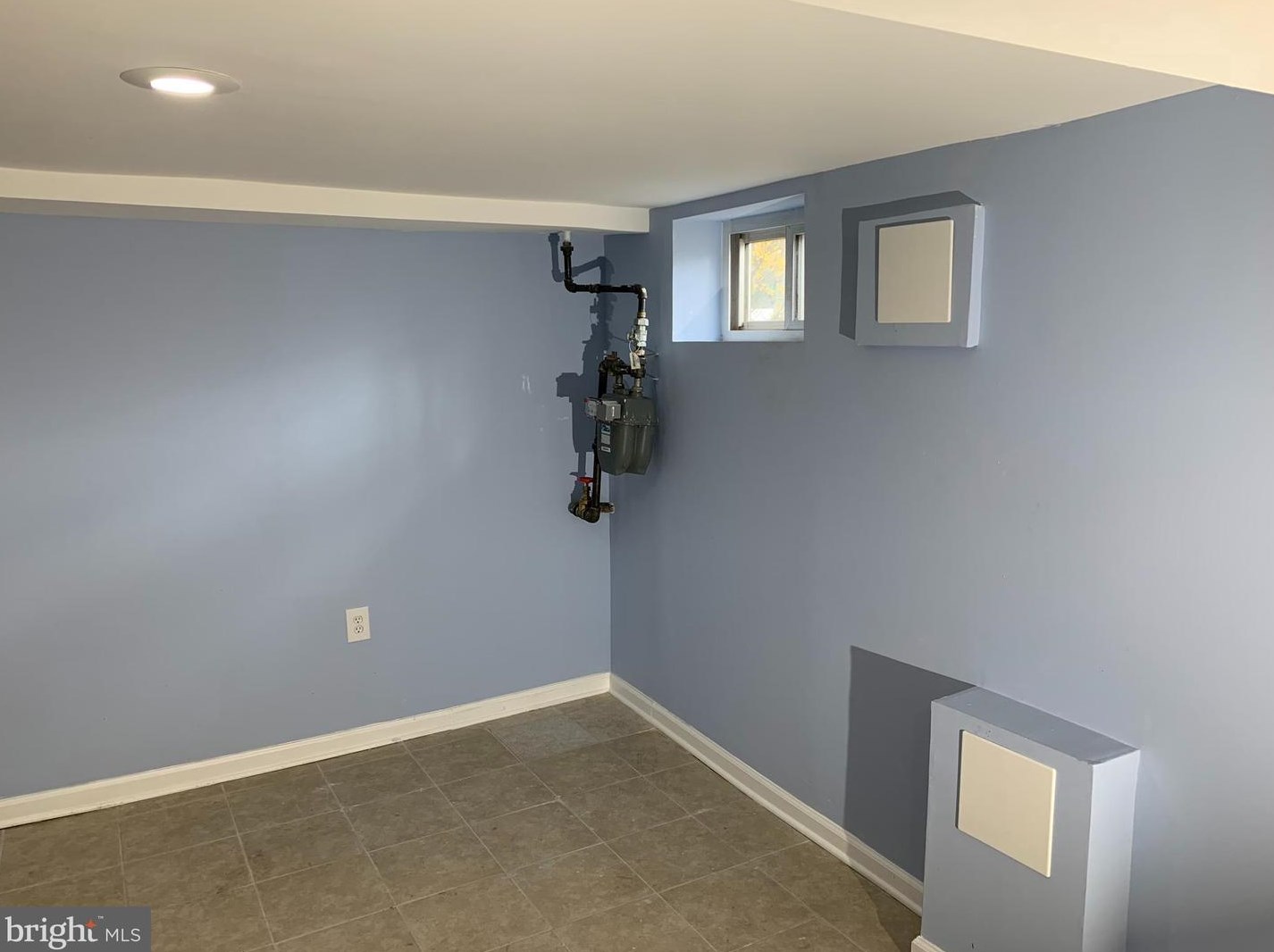 212 Edgevale Rd, Baltimore MD 21210-2109 exterior