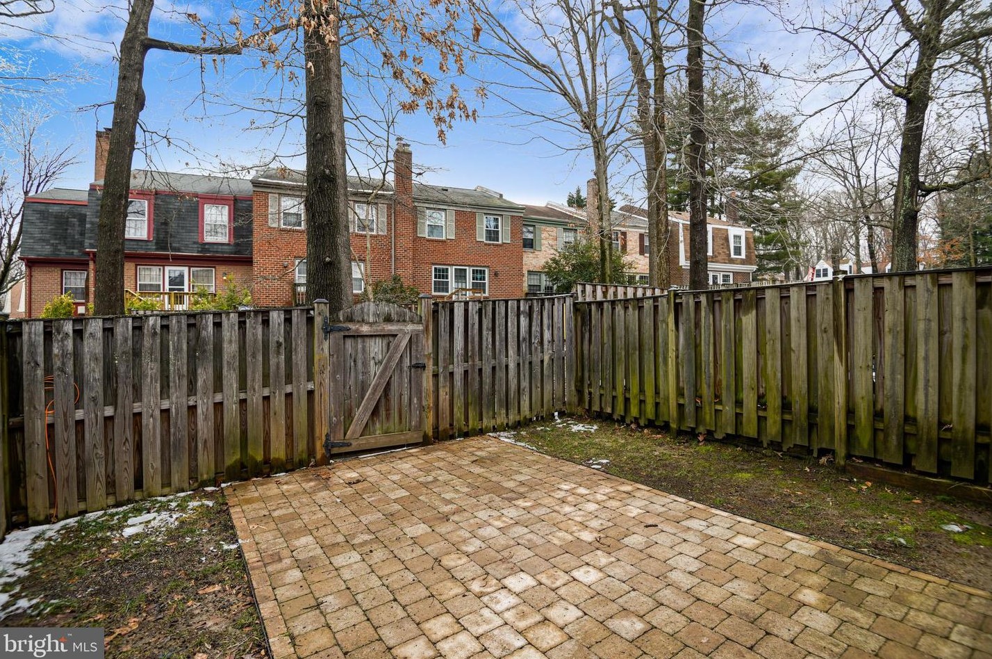 1606 Angus Ct, Crofton MD 21114-2002 exterior