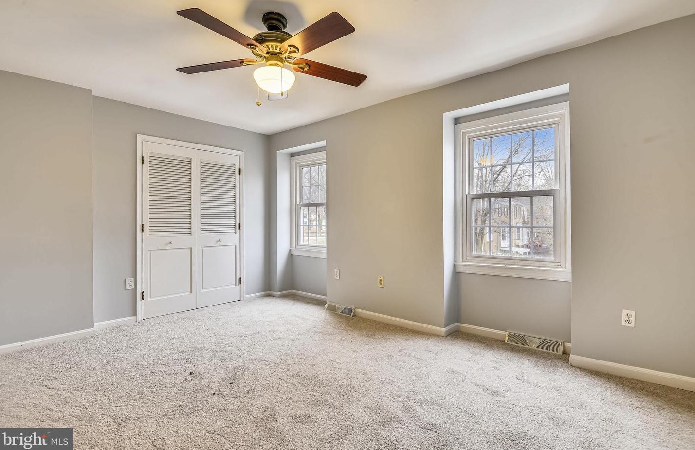 1606 Angus Ct, Crofton MD 21114-2002 exterior