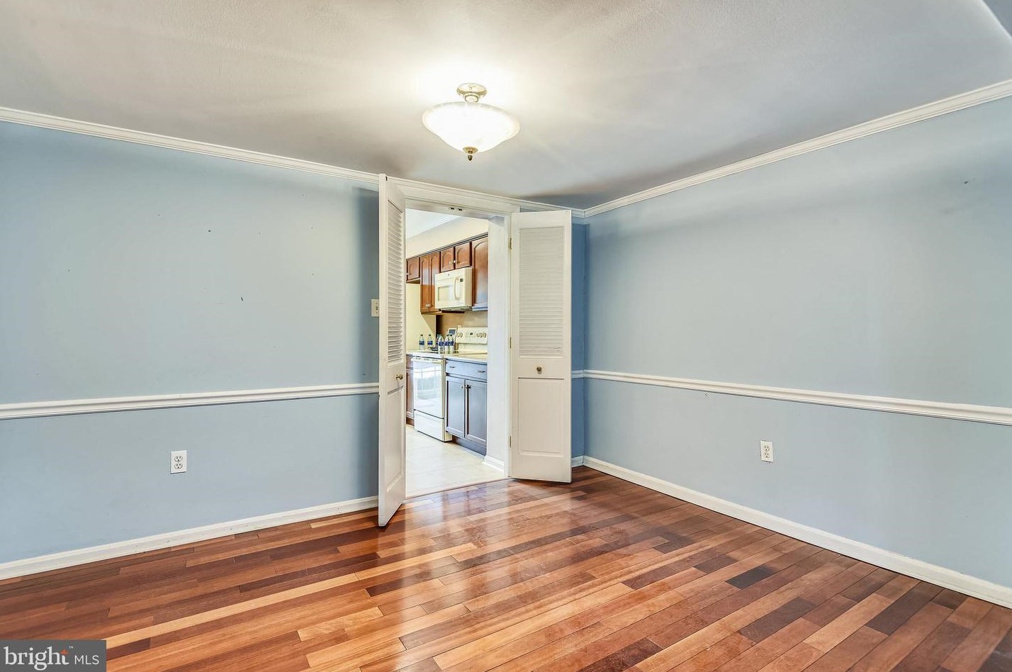 1606 Angus Ct, Crofton MD 21114-2002 exterior