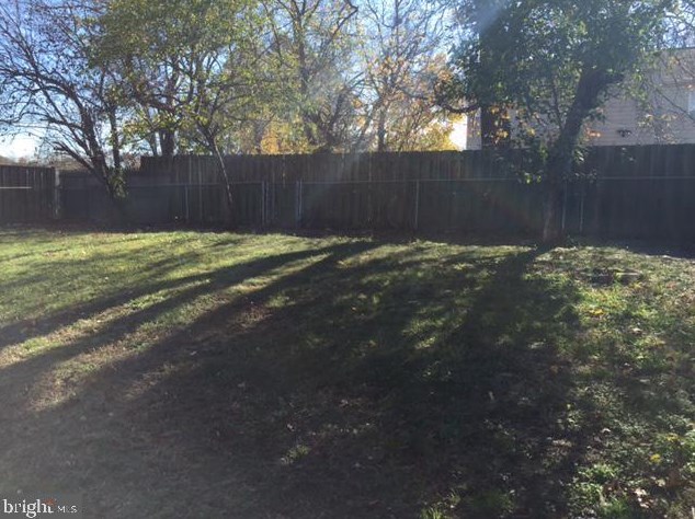 1923 Foxhound Ct, Severn MD 21144-1422 exterior