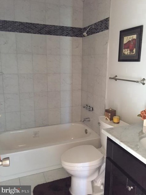 1923 Foxhound Ct, Severn MD 21144-1422 exterior