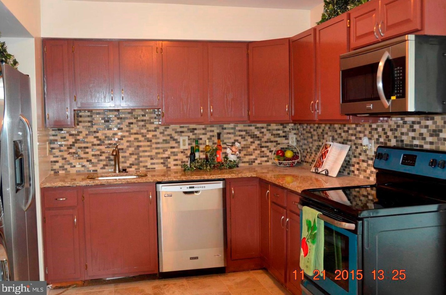 1923 Foxhound Ct, Severn MD  21144-1422 exterior