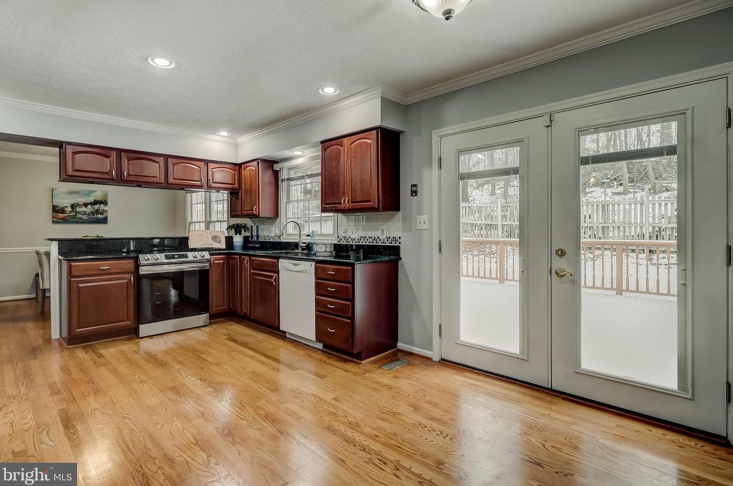 2084 Ingleside Ct, Crofton MD 21114-1849 exterior