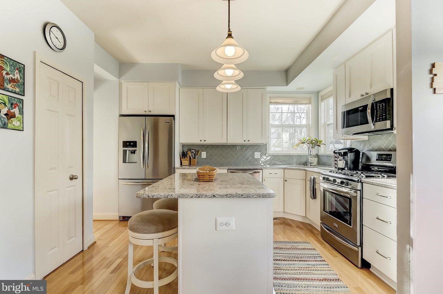 2900 Middle Brg Ct, Crofton MD 21114-2498 exterior