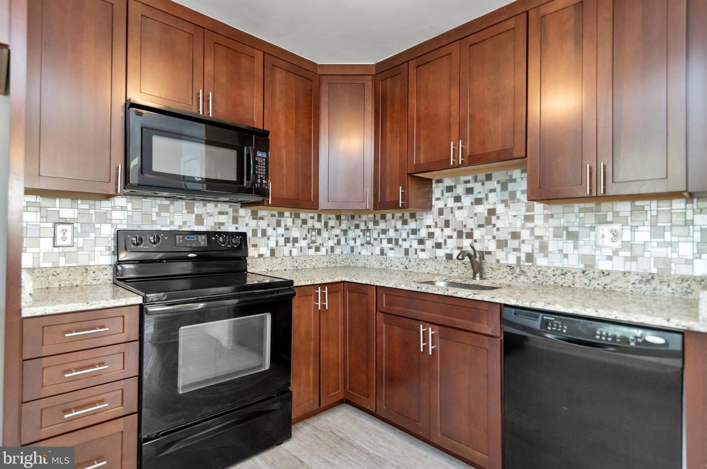 1707 Hart Ct, Crofton MD 21114-1630 exterior