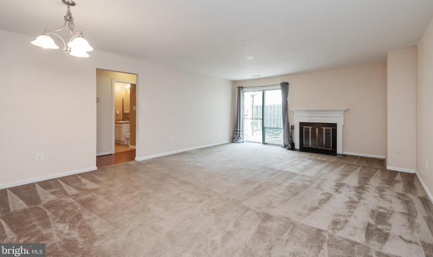 1707 Hart Ct, Crofton MD 21114-1630 exterior