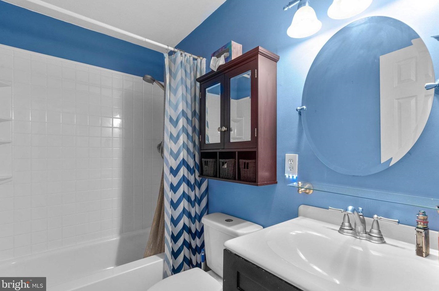 1909 Cuire Dr, Severn MD 21144-1464 exterior