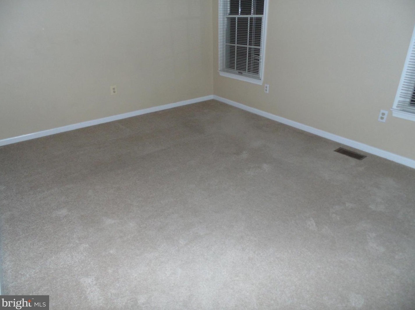 1502 Verdis Ct, Crofton MD exterior