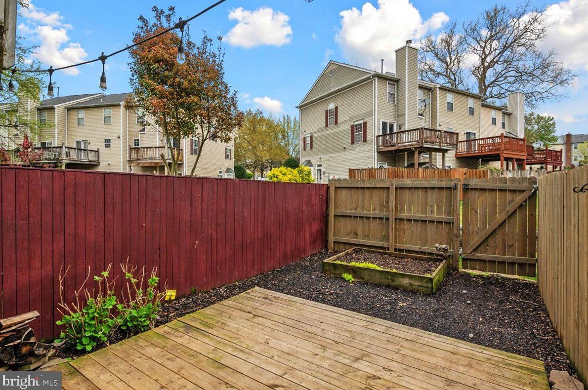 1452 Blockton Ct, Crofton MD 21114-1101 exterior