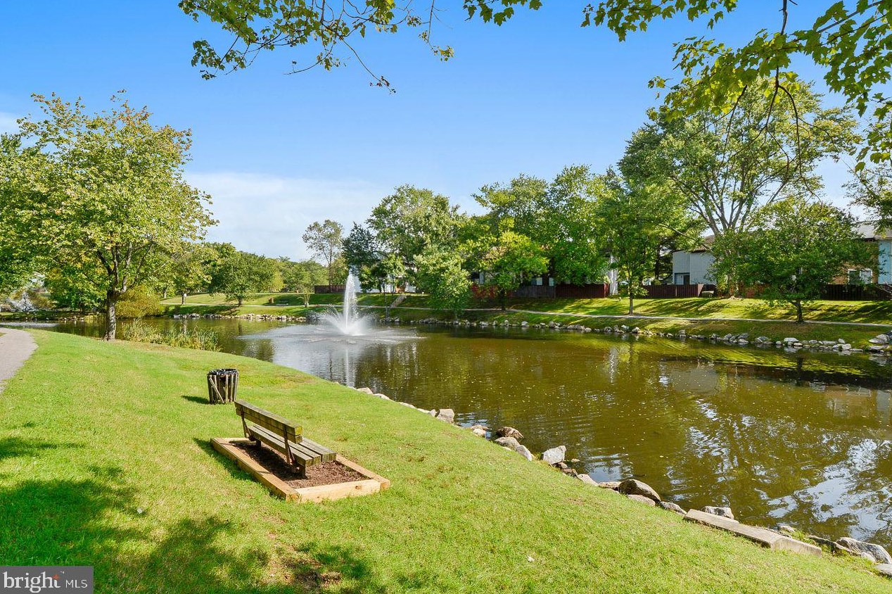 1736 Denton Ct, Crofton MD  21114-1914 exterior