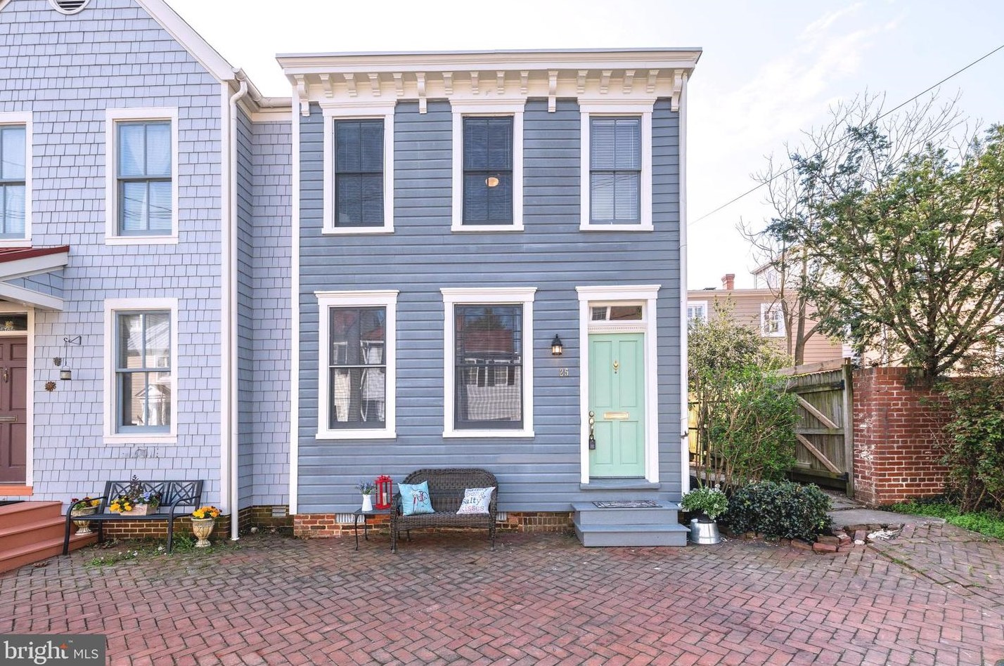 25 College Ave, Annapolis, MD 21401-1604