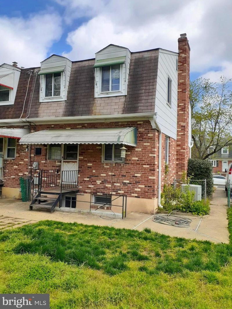 1053 Cayer Dr, Glen Burnie, MD 21061
