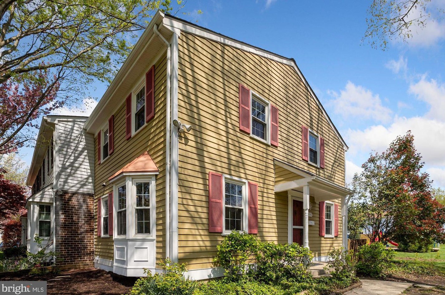 1742 Aberdeen Cir, Crofton MD  21114-1618 exterior