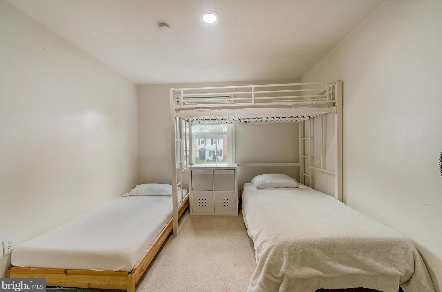 1658 Walleye Dr, Crofton MD  21114-2326 exterior