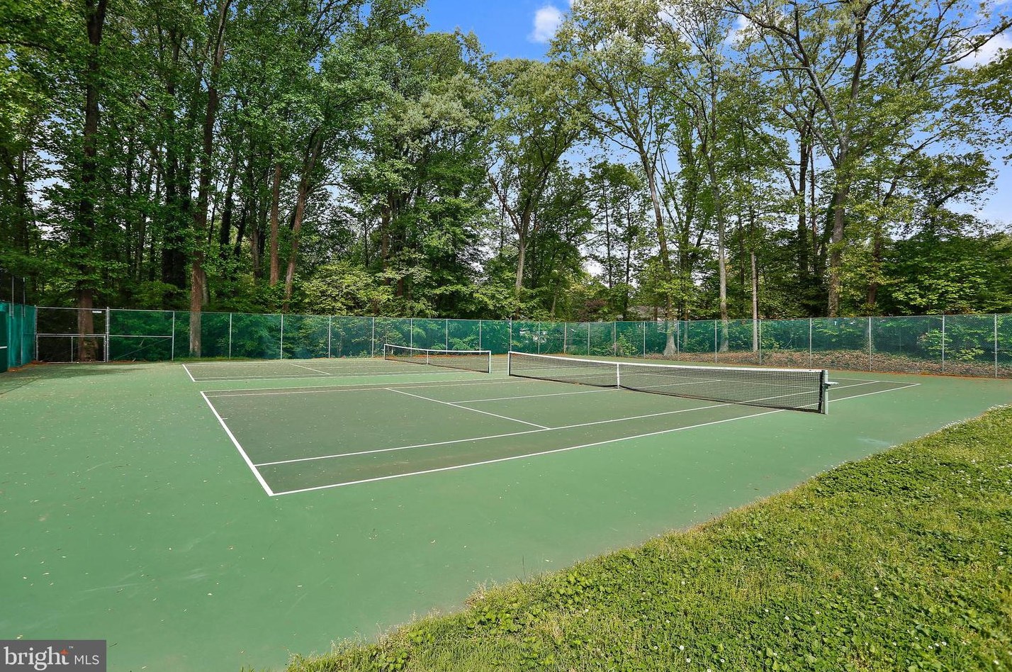 1749 Ullswater Pl, Crofton MD  21114-2313 exterior