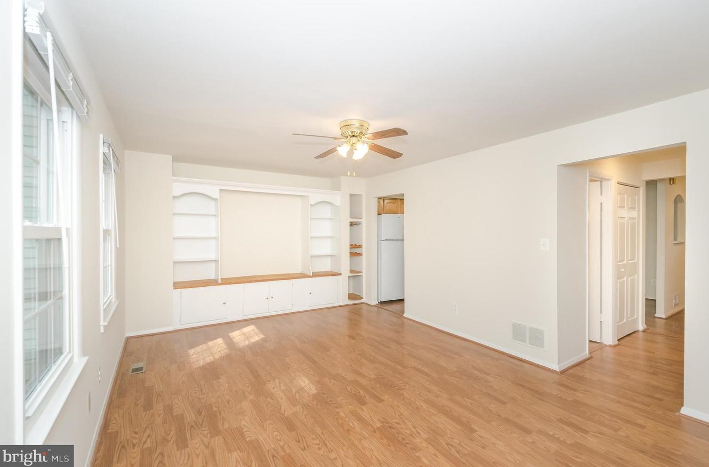 1822 Foxdale Ct, Crofton MD  21114-1944 exterior