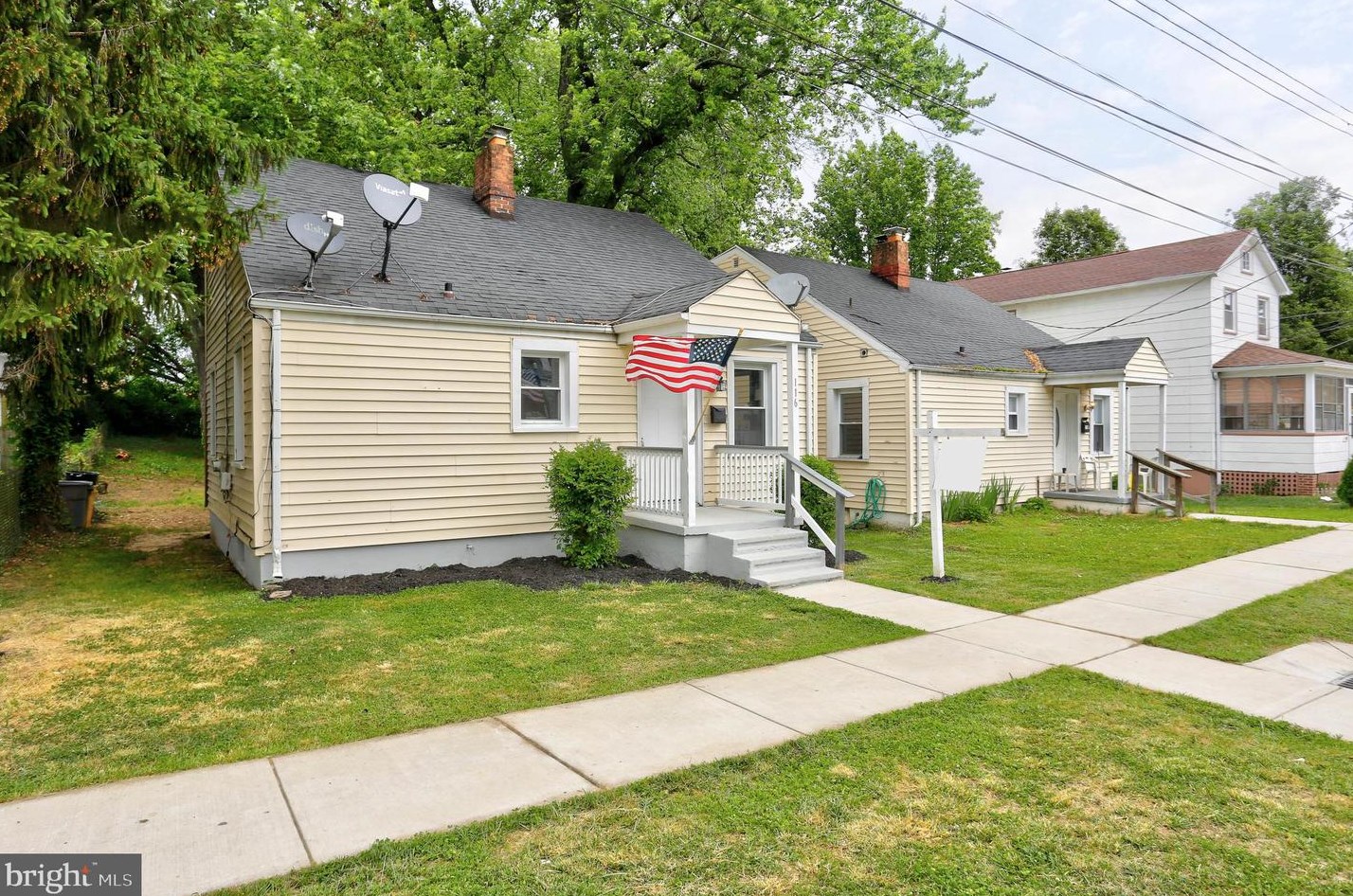 116 Franklin Ave, Baltimore MD  21225-2825 exterior