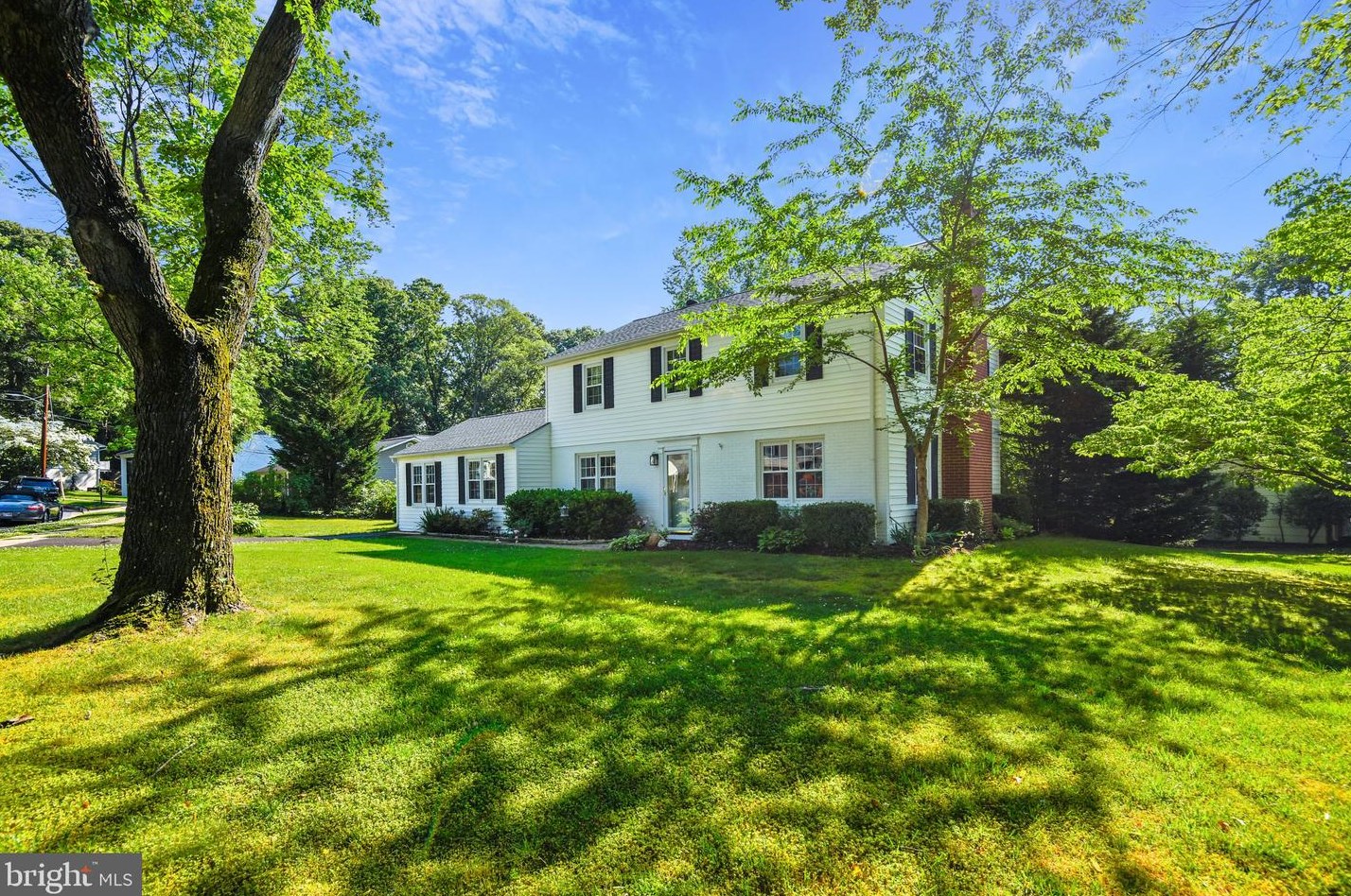 4 Severndale Rd, Severna Park, MD 21146