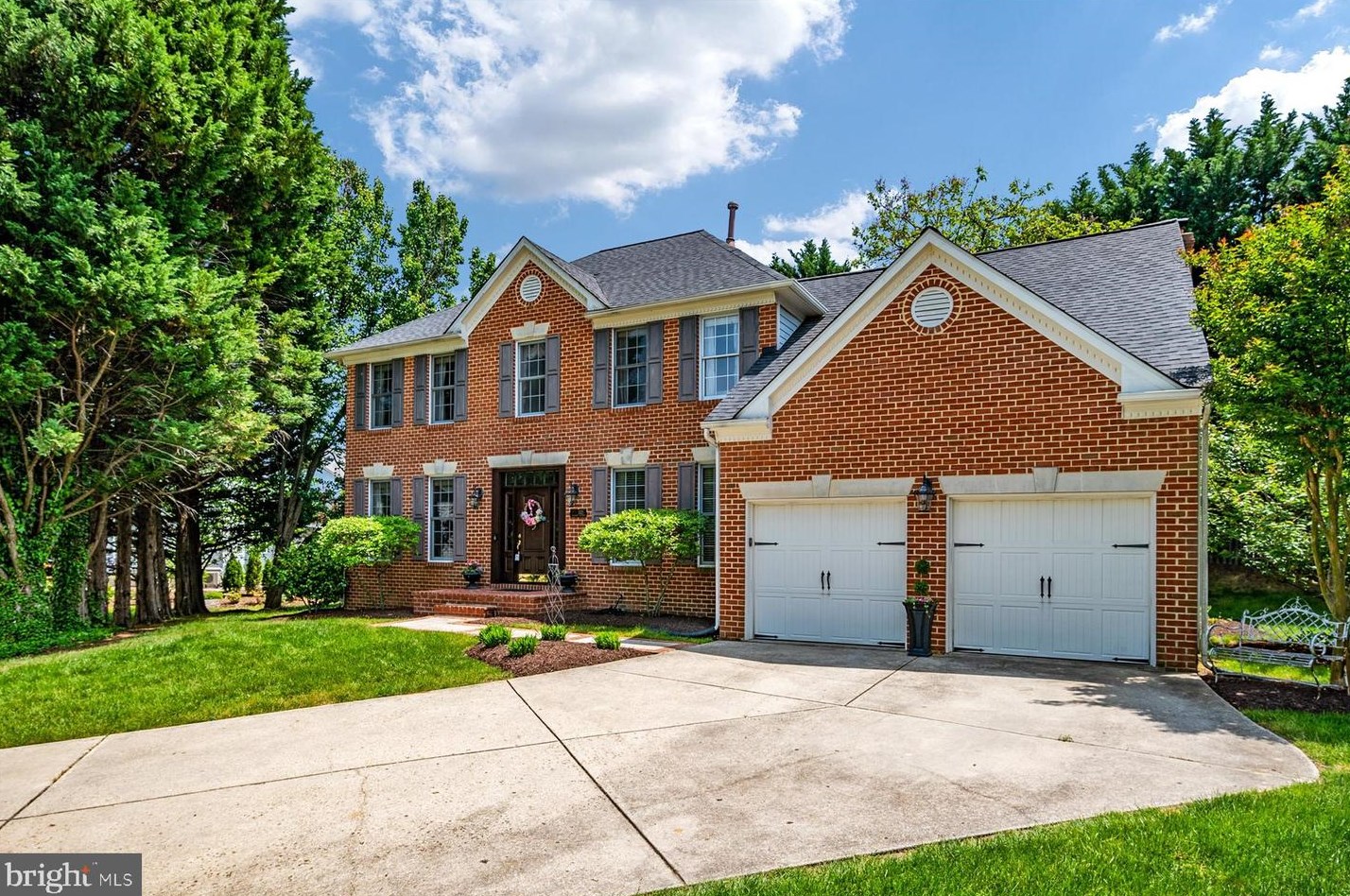 1321 Pleasant Meadow Rd, Crofton MD  21114-2651 exterior