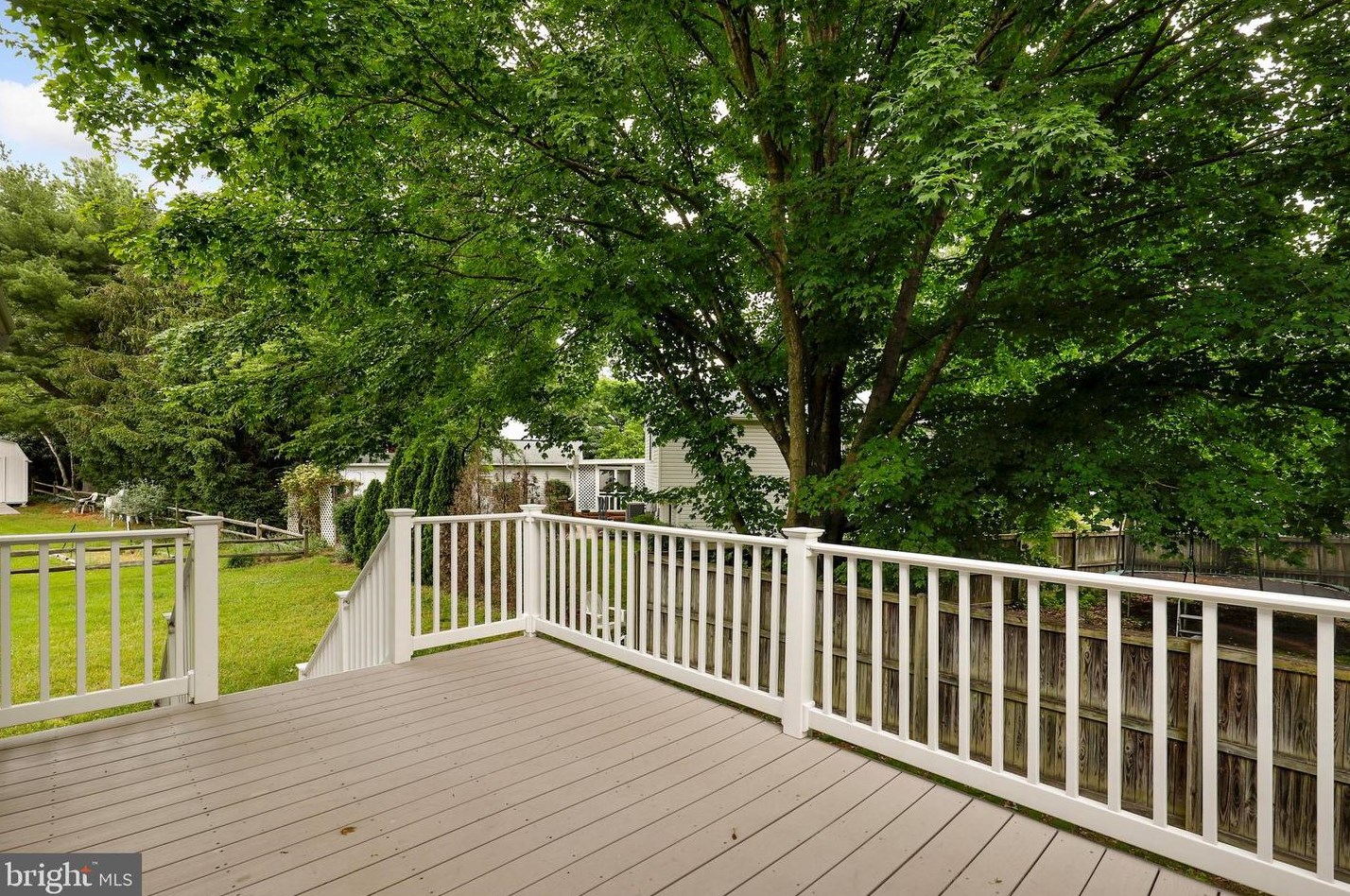 7735 Aragorn Ct, Baltimore MD 21076-1603 exterior