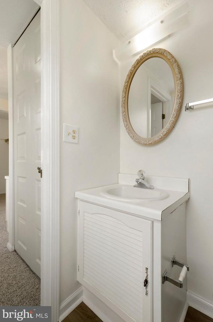 7735 Aragorn Ct, Baltimore MD 21076-1603 exterior