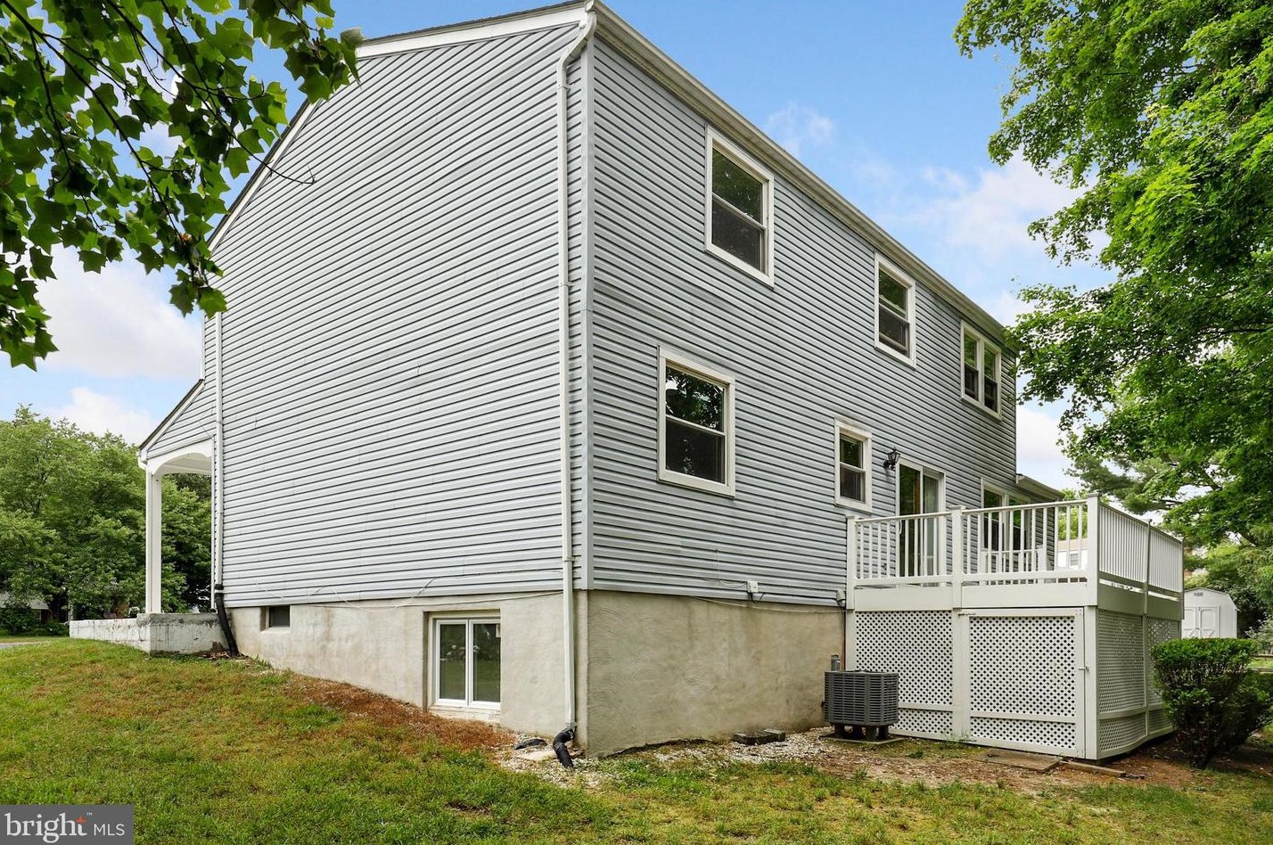 7735 Aragorn Ct, Baltimore MD 21076-1603 exterior