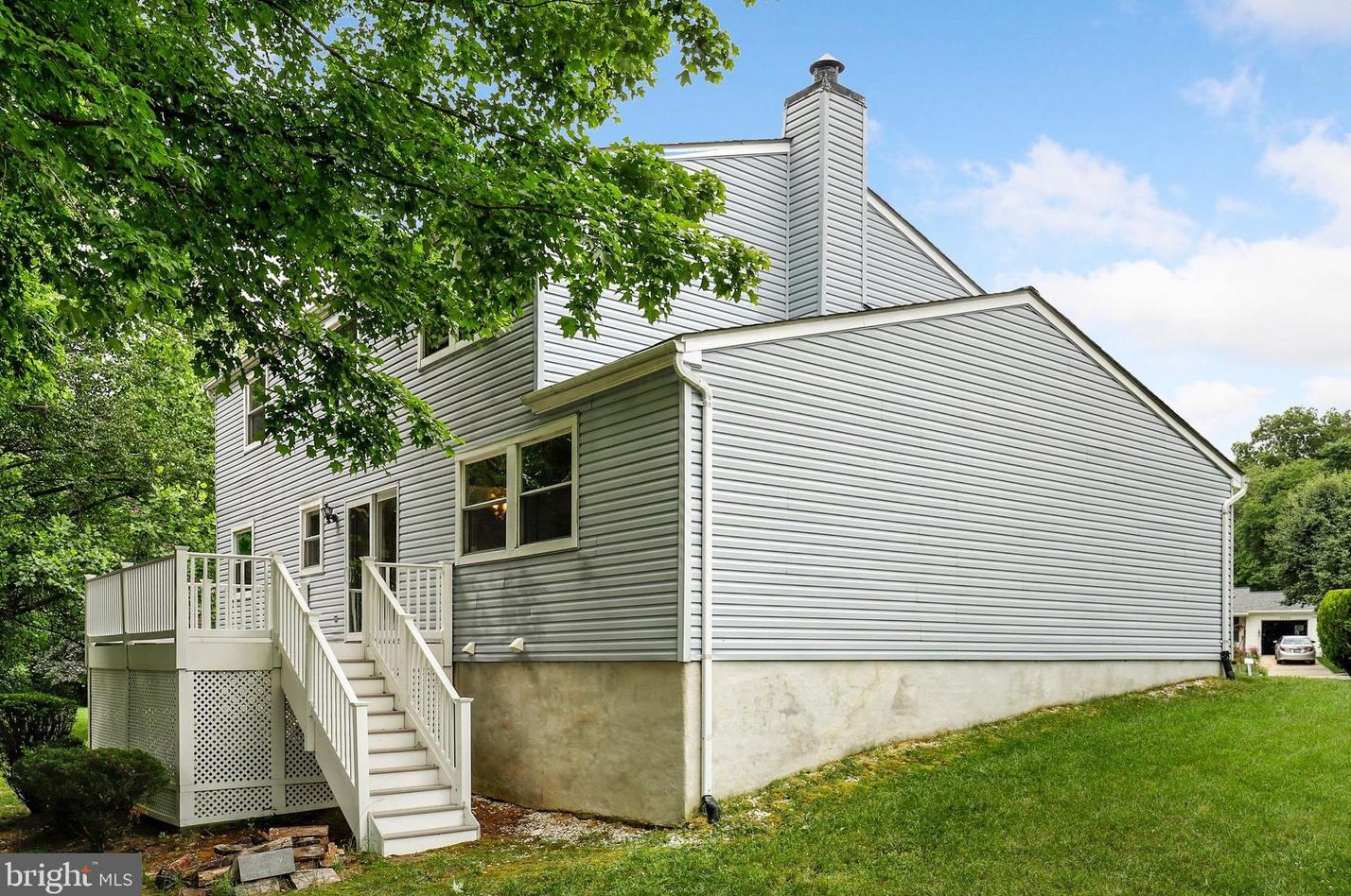 7735 Aragorn Ct, Baltimore MD 21076-1603 exterior