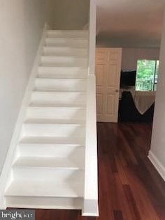 1651 Forest Hill Ct, Crofton MD  21114-1827 exterior