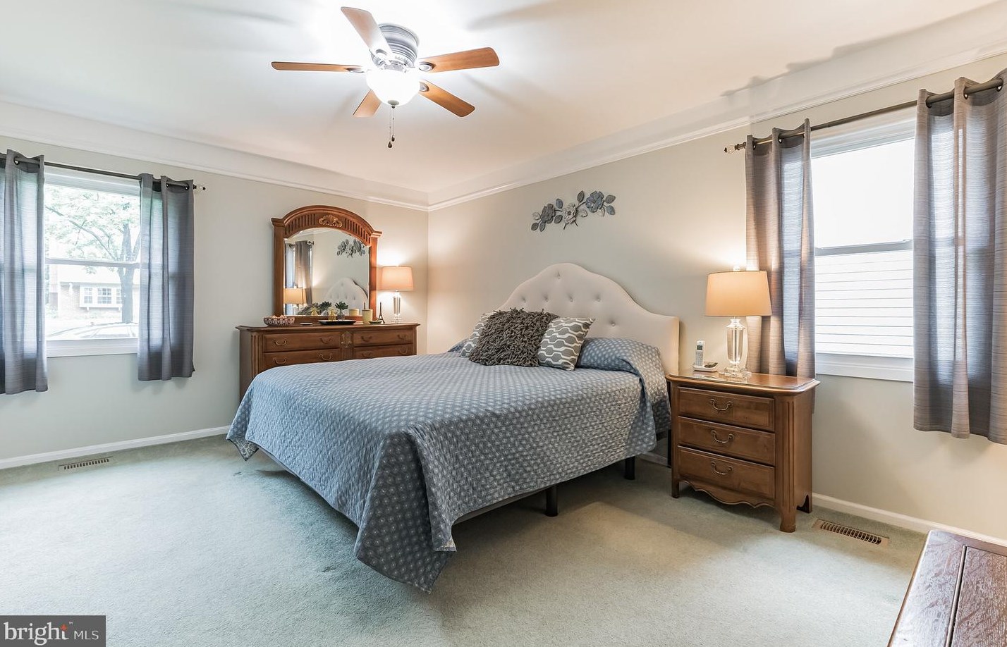 1712 Sturbridge Pl, Crofton MD  21114-2010 exterior