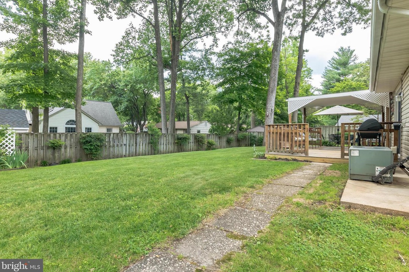 1712 Sturbridge Pl, Crofton MD  21114-2010 exterior