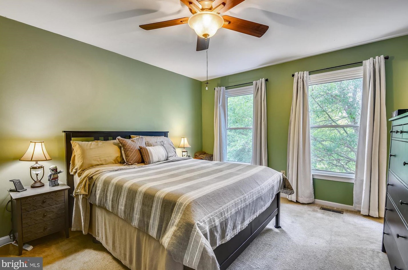 1605 Howard Chapel Ct, Crofton, MD 21114-1817