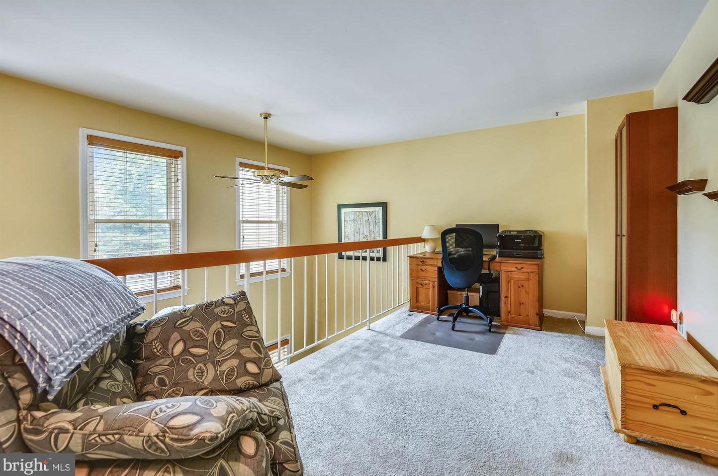 1605 Howard Chapel Ct, Crofton MD 21114-1817 exterior